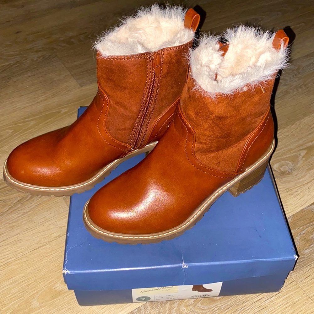 Brown boots